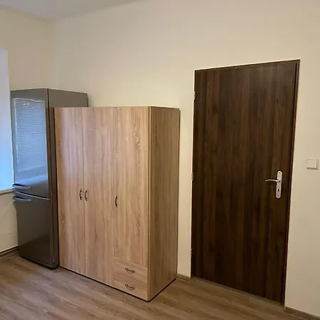 بيت ضيافة Breznicka 91 *